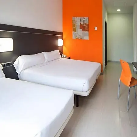 Otel Barcelona 3*