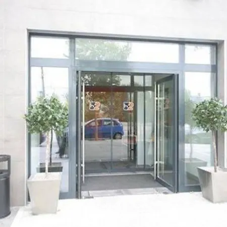 Barcelona Hotel 3*