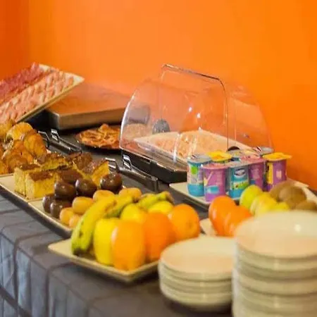 Barcelona Hotel 3*