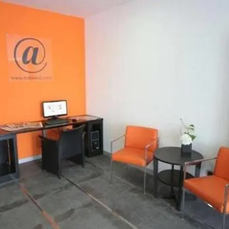 Barcelona Hotel 3*