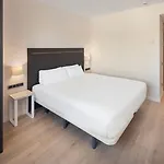 Barcelona 호텔 3*