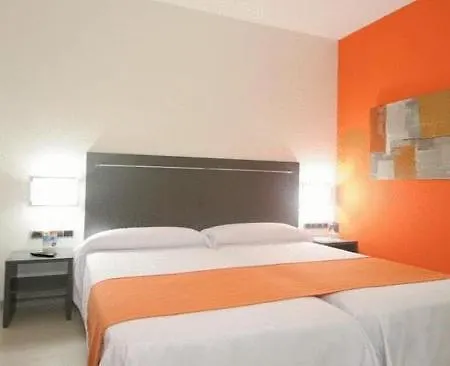Barcelona Hotell 3*